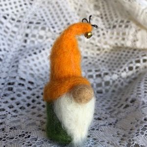 “Rufus” Handmade Needle Felted gnome NWT